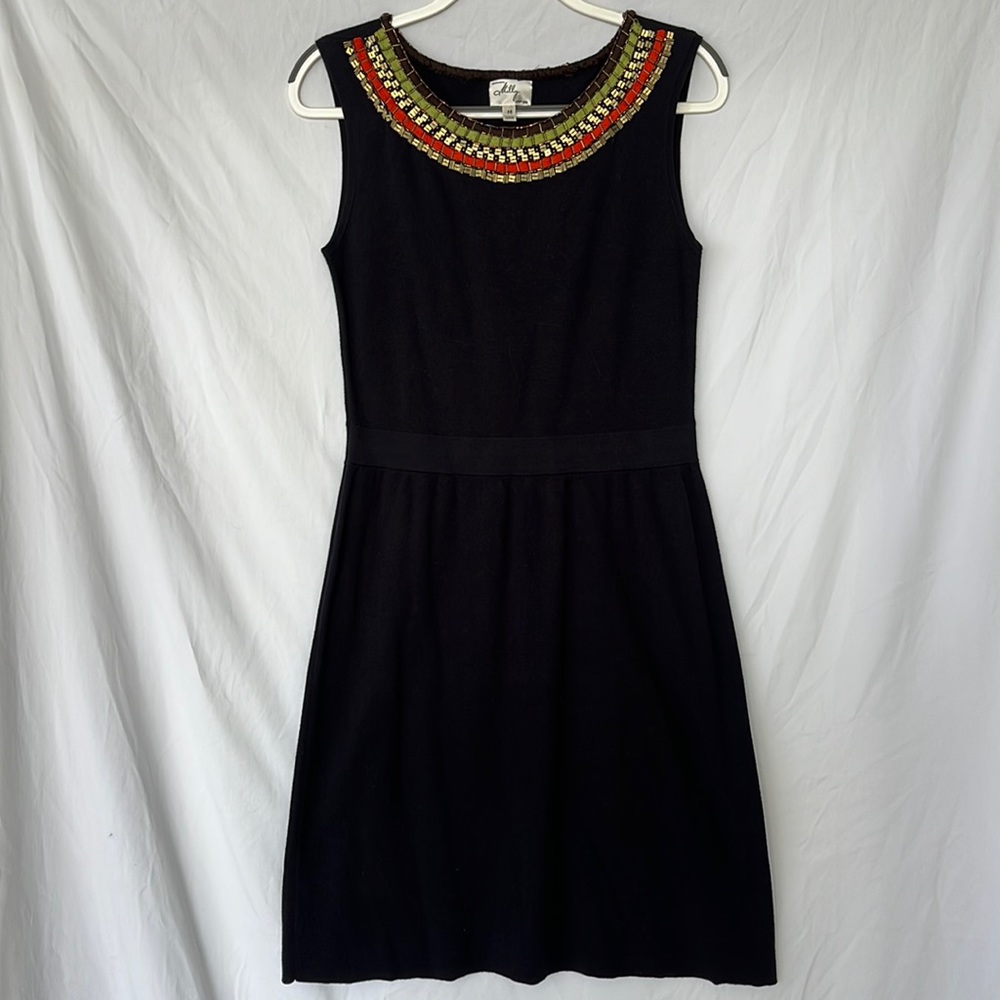 Milly - sleeveless sweater dress with beaded collar detail